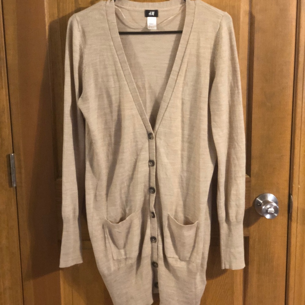 SOLD-H&M Oversized Tan Cardigan